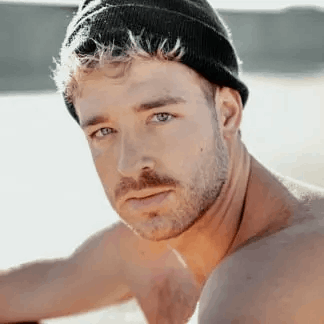 photo-1671212041190-5e1c0c509f11-324x324